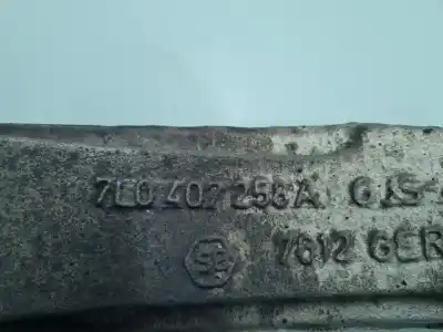 Автозапчасти б/у передняя правая кулачка за audi q7 (4l) 3.0 v6 24v tdi ссылки oem iam 7l0407258a  