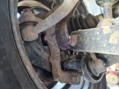 Автозапчасти б/у передняя правая кулачка за nissan navara pick-up (d40m) 2.5 dci diesel cat ссылки oem iam 