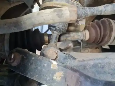 Автозапчасти б/у передняя правая трансмиссия за nissan navara pick-up (d40m) 2.5 dci diesel cat ссылки oem iam 