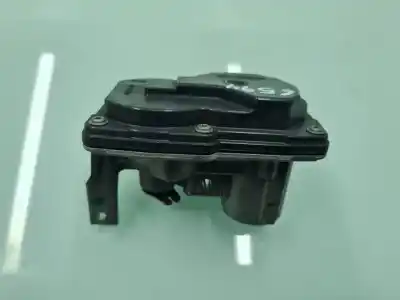 Автозапчастина б/у коробка метелика для skoda octavia lim. (nx3) ambition посилання на oem iam 3q0253691k  