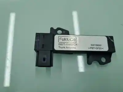 Recambio de automóvil de segunda mano de ANTENA para FORD KUGA Hybrid ST-Line referencias OEM IAM DS7T15603CA  