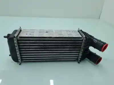 Peça sobressalente para automóvel em segunda mão intercooler por citroen c3 picasso exclusive referências oem iam 9684311680  