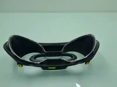 Second-hand car spare part instrument cluster housing / frame for renault captur dynamique oem iam references 682504768r  