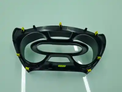 Second-hand car spare part instrument cluster housing / frame for renault captur dynamique oem iam references 682504768r