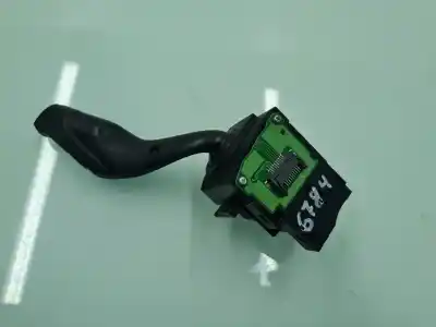 Pezzo di ricambio per auto di seconda mano controllo intermittente per ford focus lim. (cb8) edition riferimenti oem iam av6t13335ae