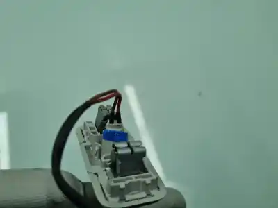 Автозапчасти б/у ЛЕВАЯ ЗОНА за SEAT LEON ST (5F8)  ссылки OEM IAM 5F0857551AJ  