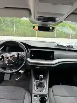 Автозапчасти б/у выключатель левого переднего окна за skoda octavia combi (nx5) ambition 116 cv / 85 kw ссылки oem iam 