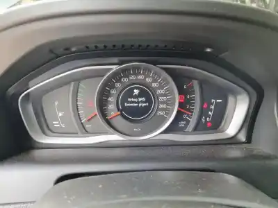 Peça sobressalente para automóvel em segunda mão quadrante por volvo xc60 kinetic 2wd referências oem iam 31412864  