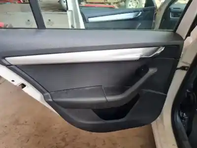 Автозапчасти б/у полный комплект сиденья за skoda octavia combi (5e5) active 116 cv / 85 kw ссылки oem iam 