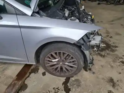 Автозапчастина б/у передне праве крило для seat leon st (5f8) 1.6 tdi посилання на oem iam 