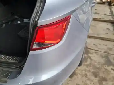 Автозапчастина б/у правий ліхтар для seat leon st (5f8) 1.6 tdi посилання на oem iam 5f9945096