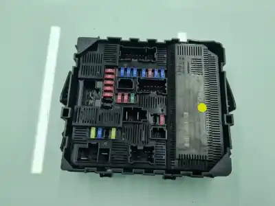 Peça sobressalente para automóvel em segunda mão caixa de fusíveis e relés por nissan np300 pick-up (d23) acenta double cab 4x4 referências oem iam 284b74jw2a