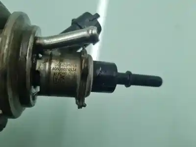 Second-hand car spare part injector for bmw x5 (f15, f85) xdrive 30 d oem iam references 8514448  