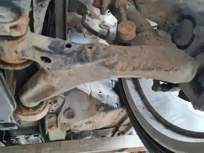 Second-hand car spare part front left lower suspension arm for lexus is200 (ds2/is2) 220d oem iam references 