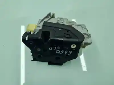 Автозапчасти б/у замок задней правой двери за audi q7 (4l) 3.0 v6 24v tdi ссылки oem iam 3c4839016a  