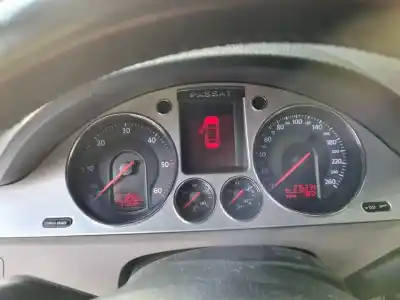 Автозапчасти б/у приборная доска за volkswagen passat b6 variant (3c5) 2.0 tdi 16v ссылки oem iam 