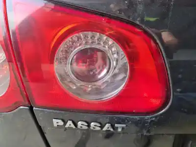 Автозапчасти б/у внутренний левый задний фонарь за volkswagen passat b6 variant (3c5) 2.0 tdi 16v ссылки oem iam 3c9945093  