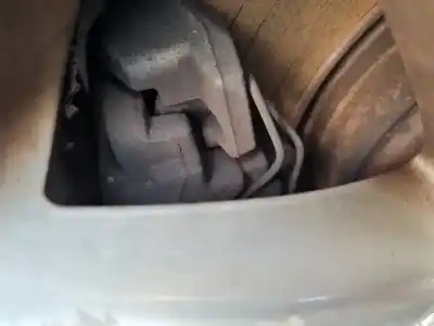 Автозапчасти б/у передний левый тормозной суппорт за volkswagen passat b6 variant (3c5) 2.0 tdi 16v ссылки oem iam 