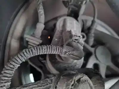 Автозапчасти б/у задний правый тормозной суппорт за volkswagen passat b6 variant (3c5) 2.0 tdi 16v ссылки oem iam 