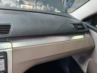 Автозапчасти б/у панель приборов за volkswagen passat b6 variant (3c5) 2.0 tdi 16v ссылки oem iam   