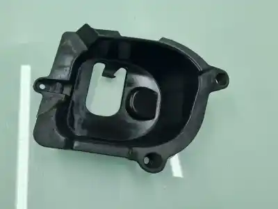 Peça sobressalente para automóvel em segunda mão suporte do farol esquerdo por ford kuga st-line referências oem iam gv4417a796a  