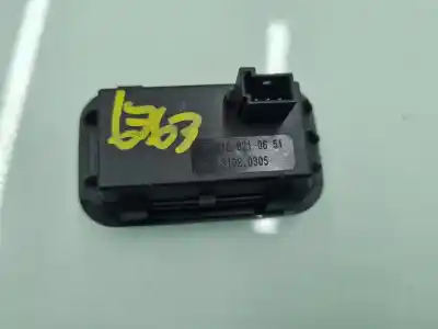 Recambio de automóvil de segunda mano de INTERRUPTOR para MERCEDES-BENZ CLASE C (W205) FAMILIAR  referencias OEM IAM A2128210651  