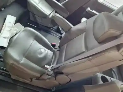 Автозапчасти б/у СРЕДНЯЯ ЗАДНЯЯ СИДЕНЬЯ за RENAULT ESPACE IV (JK0)  ссылки OEM IAM   