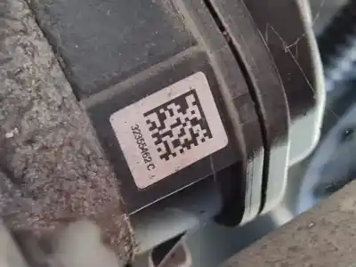 Автозапчастина б/у задній правий гальмівний супорт для audi q3 (8ub, 8ug) 2.0 tdi посилання на oem iam 32355462c