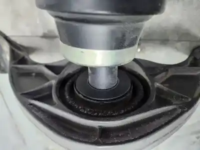 Автозапчастина б/у центр трансмісії для audi q3 (8ub, 8ug) 2.0 tdi посилання на oem iam 5n0521101m