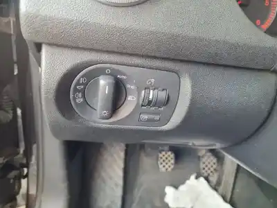 Second-hand car spare part headlights switch for audi a3 (8p1) 2.0 tdi 16v oem iam references  Second-hand car spare part headlights switch for audi a3 (8p1) 2.0 tdi 16v oem iam references