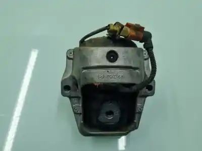 Second-hand car spare part right engine support for audi a4 berlina (b8) básico oem iam references 8r0199381  