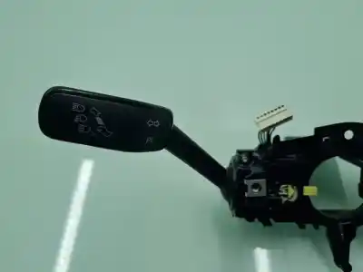 Peça sobressalente para automóvel em segunda mão Comandos De Alavanca por VOLKSWAGEN GOLF VII (5G1, BQ1, BE1, BE2) 1.6 TDI Referências OEM IAM 5Q0953507GH  