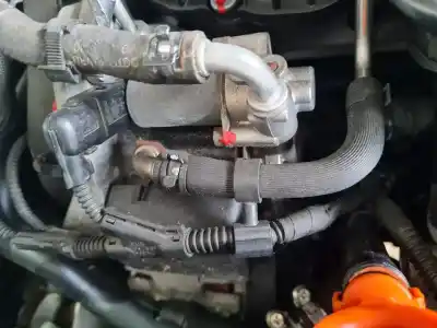 Автозапчастина б/у насос инжекційний для audi a3 (8p) 1.6 tdi ambiente посилання на oem iam 03l130755e  