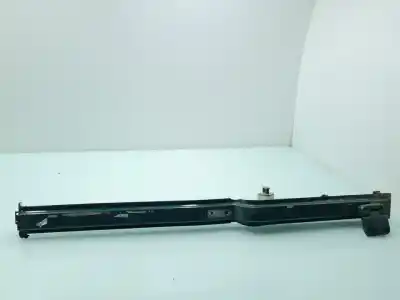 Автозапчастина б/у молдинг для LAND ROVER DEFENDER (LD) 110 E Familiar Посилання на OEM IAM   
