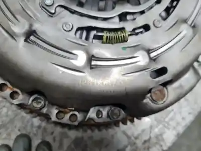 Pezzo di ricambio per auto di seconda mano kit frizione per nissan navara pick-up (d40m) doble cab le 4x4 riferimenti oem iam l032040g5600  