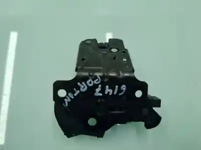 İkinci el araba yedek parçası  için AUDI A3 SPORTBACK (8P)  OEM IAM referansları 8P4827505A  