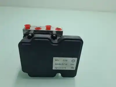 Pièce détachée automobile d'occasion  pour VOLKSWAGEN POLO VI (AW1, BZ1, AE1)  Références OEM IAM 2Q0614517AP  