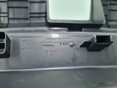 Peça sobressalente para automóvel em segunda mão moldagem por seat ateca style * referências oem iam 575863459  