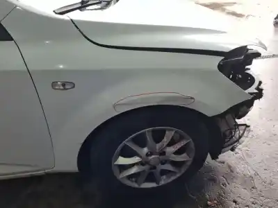 Автозапчасти б/у переднее правое крыло за kia ceed active 116 cv / 85 kw ссылки oem iam   