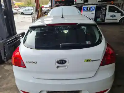 Автозапчасти б/у задняя дверь за kia ceed active 116 cv / 85 kw ссылки oem iam 