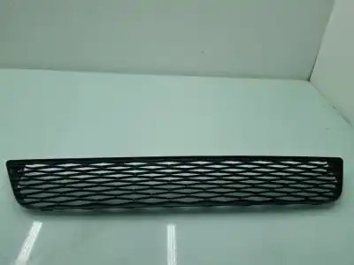 Pezzo di ricambio per auto di seconda mano Griglia Centrale Paraurti per SEAT LEON (5F1) 1.6 TDI Riferimenti OEM IAM 5F0853667  