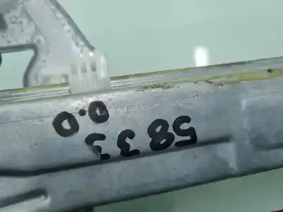 Peça sobressalente para automóvel em segunda mão elevador de vidros dianteiro direito por citroen c4 lim. collection referências oem iam 9802531780  