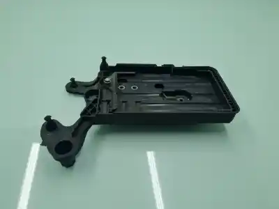 Автозапчастина б/у середній для seat leon (5f1) 1.6 tdi посилання на oem iam 5q0915321g  