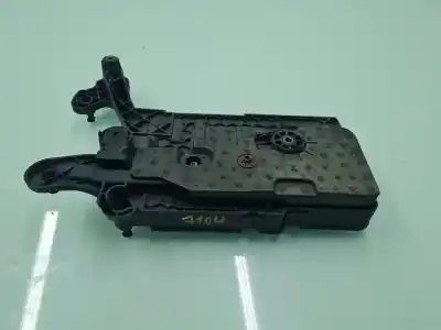 Автозапчастина б/у середній для seat leon (5f1) 1.6 tdi посилання на oem iam 5q0915321g  