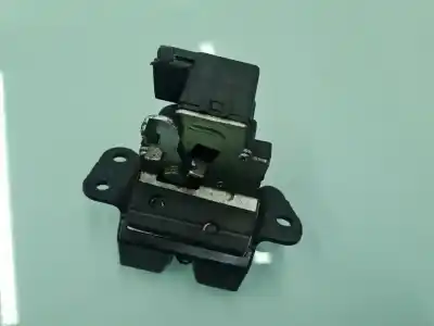 Second-hand car spare part trunk lock for kia ceed emotion 116 cv / 85 kw oem iam references 812301h000  