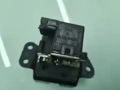 Second-hand car spare part trunk lock for kia ceed emotion 116 cv / 85 kw oem iam references 812301h000  