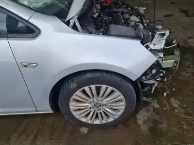 Автозапчасти б/у переднее правое крыло за opel astra j lim. excellence ссылки oem iam 