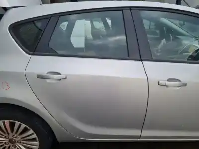 Автозапчасти б/у дверь задняя правая за opel astra j lim. excellence ссылки oem iam 