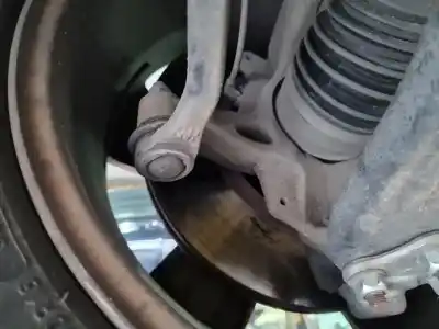 Pezzo di ricambio per auto di seconda mano snodo anteriore sinistro per renault scénic iii (jz0/1_) 1.9 dci (jz0j, jz1j, jz1k, jz1s) riferimenti oem iam 