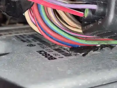 Second-hand car spare part ECU ENGINE CONTROL for DODGE NITRO  OEM IAM references 0281013353  